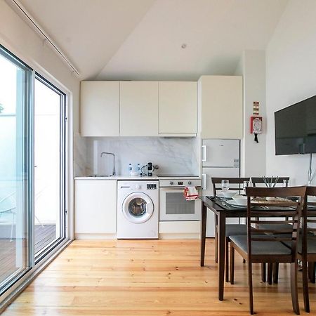 Lovelystay - Cozy 1Br In Santa Catarina W/ Balcony Porto Exterior foto