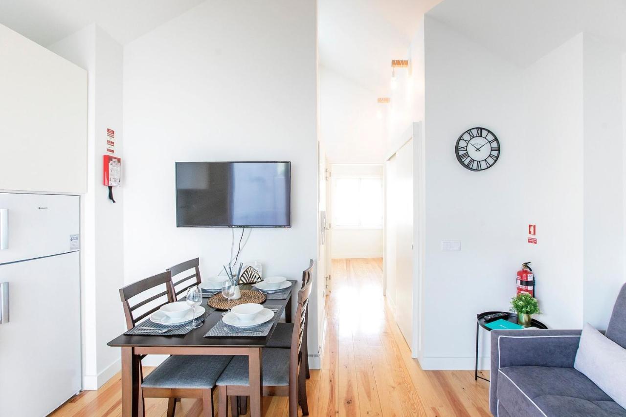 Lovelystay - Cozy 1Br In Santa Catarina W/ Balcony Porto Exterior foto